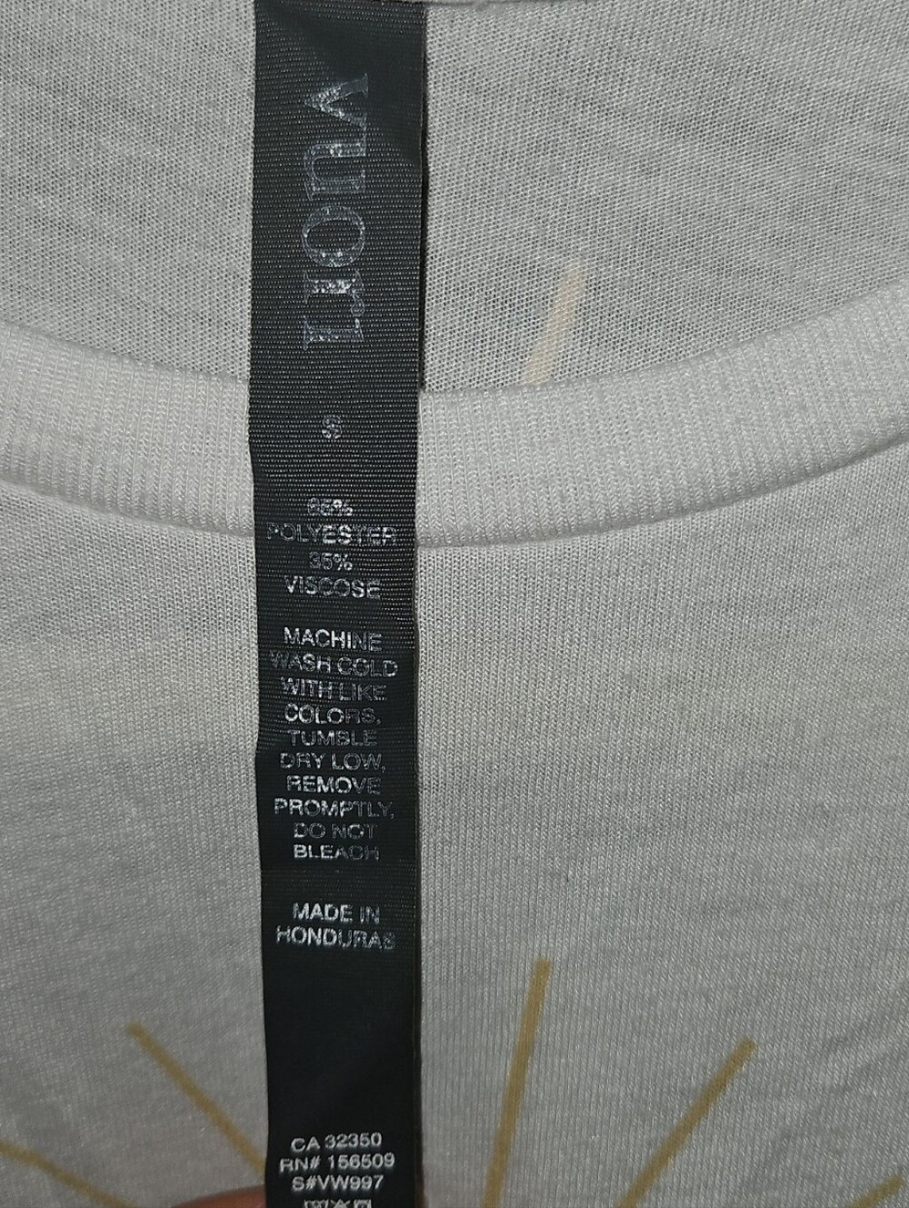 Vuori Sunrise Logo Boxy Crop Tee — White, Size S - Picture 4 of 4